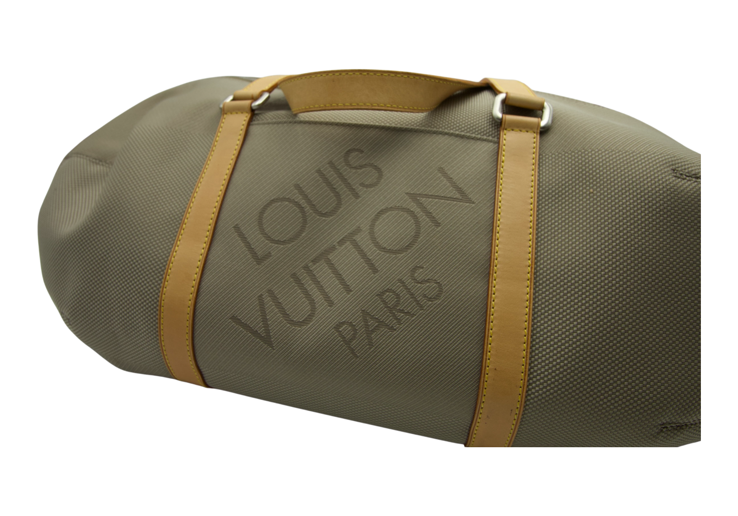 Louis Vuitton Damier Geant Atakan