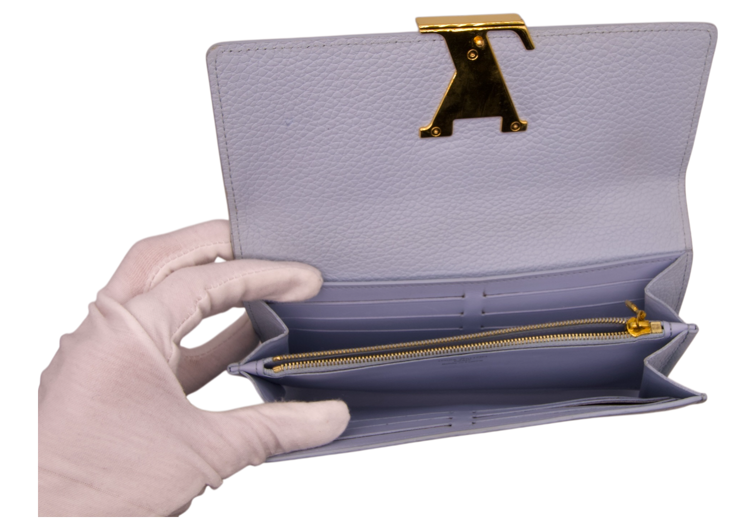 Louis Vuitton Capucines Long Wallet Powder Blue