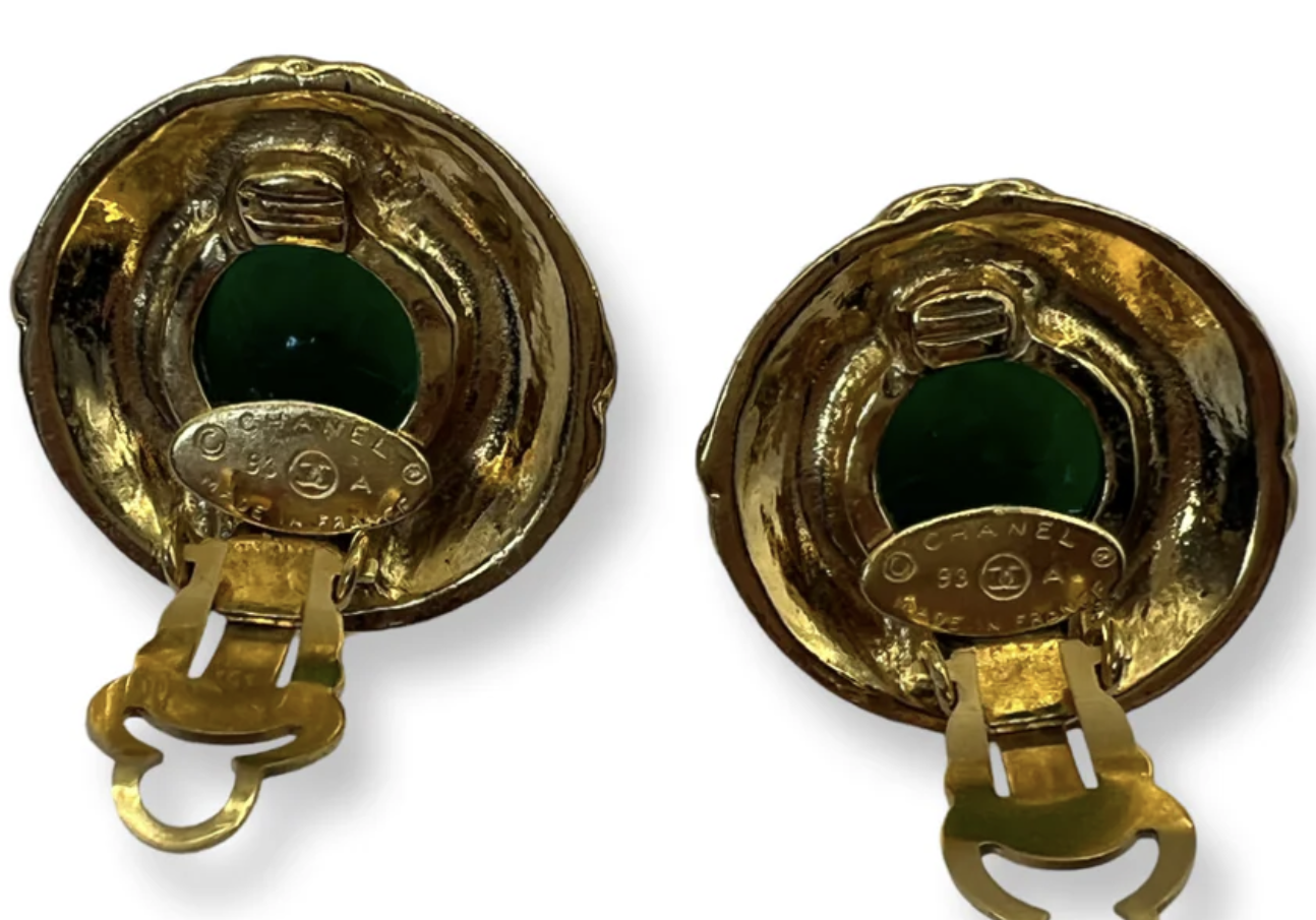 Chanel Vintage Gripoix Green Earrings