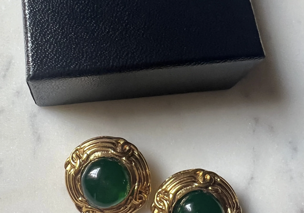 Chanel Vintage Gripoix Green Earrings