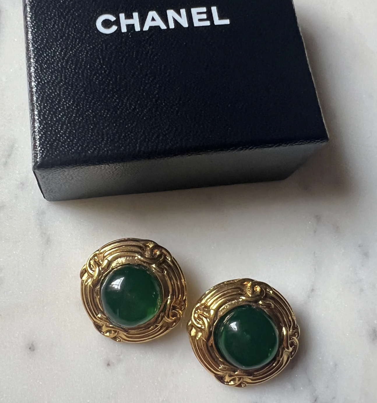 Chanel Vintage Gripoix Green Earrings