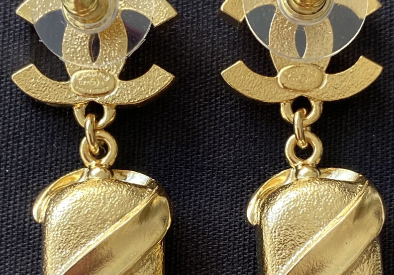 Chanel Pearl CC Emerald Crystal Dangle Earrings