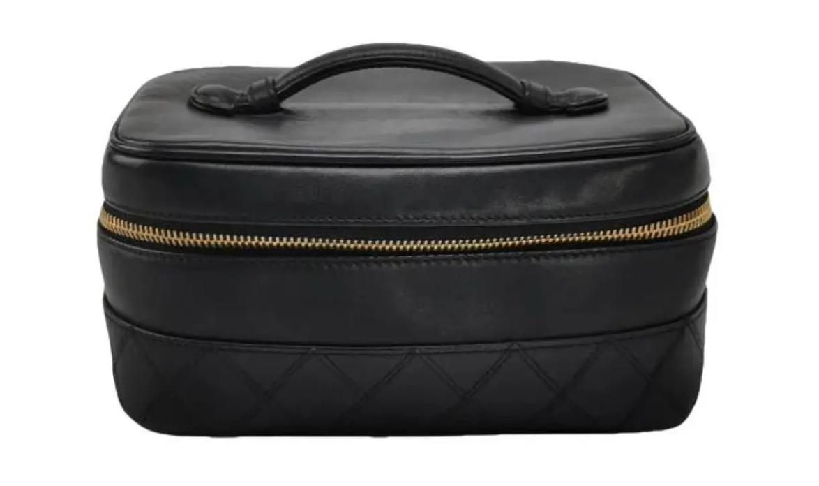 Chanel Leather Vanity Black