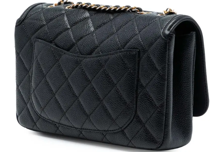 Chanel CC Filigree Flap Black