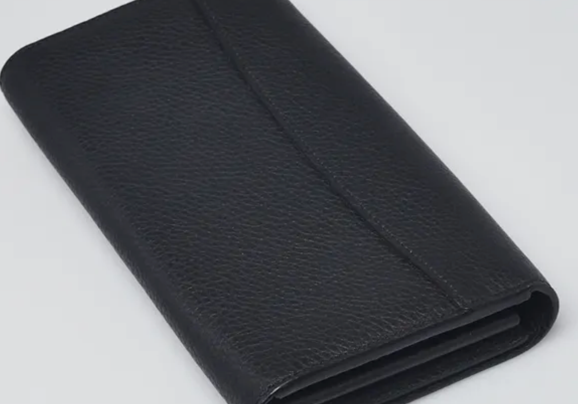 Louis Vuitton Capucines Flower Wallet Black