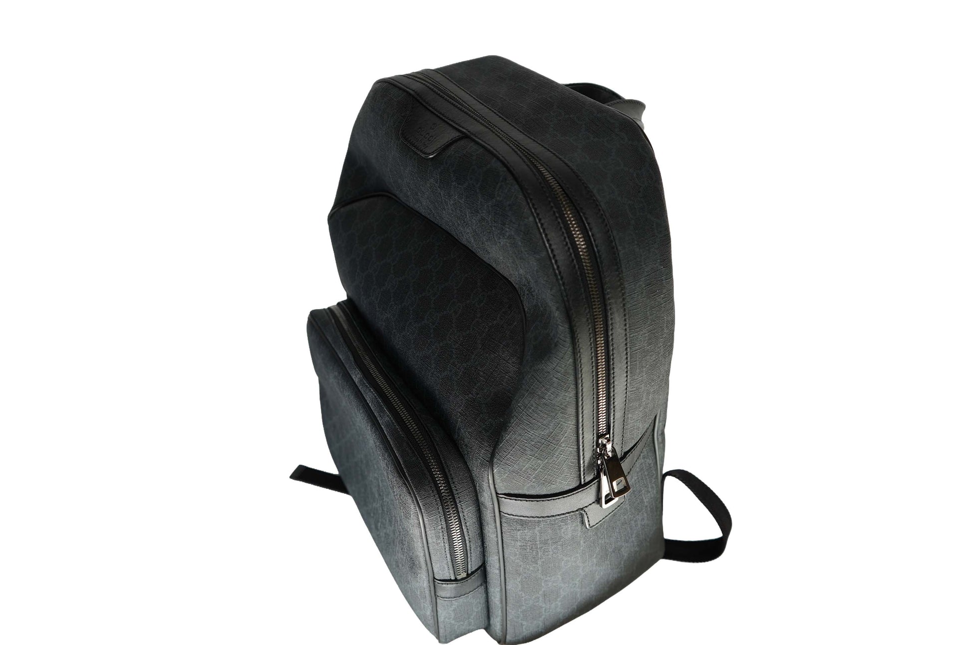 Gucci GG Supreme Medium Day Backpack